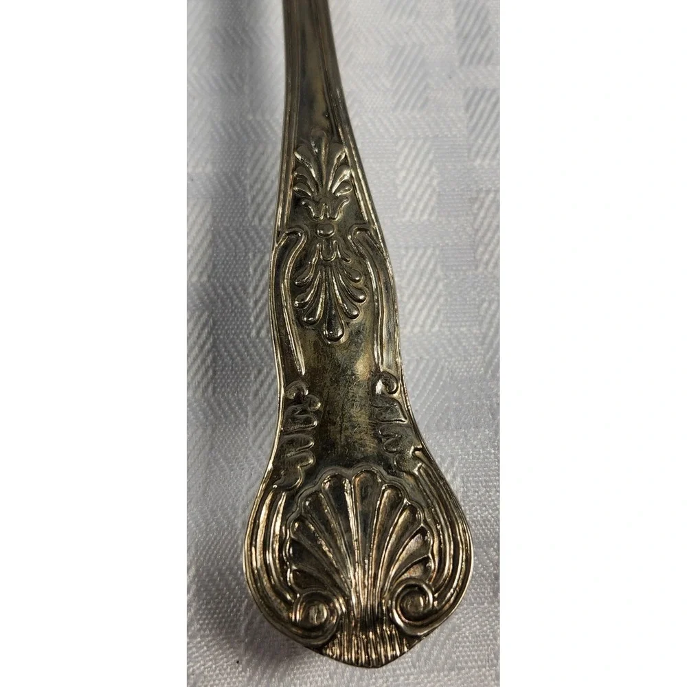 Vintage Silver Plate Cake Server Spatula Beautiful Carved Scroll Design Unmarked